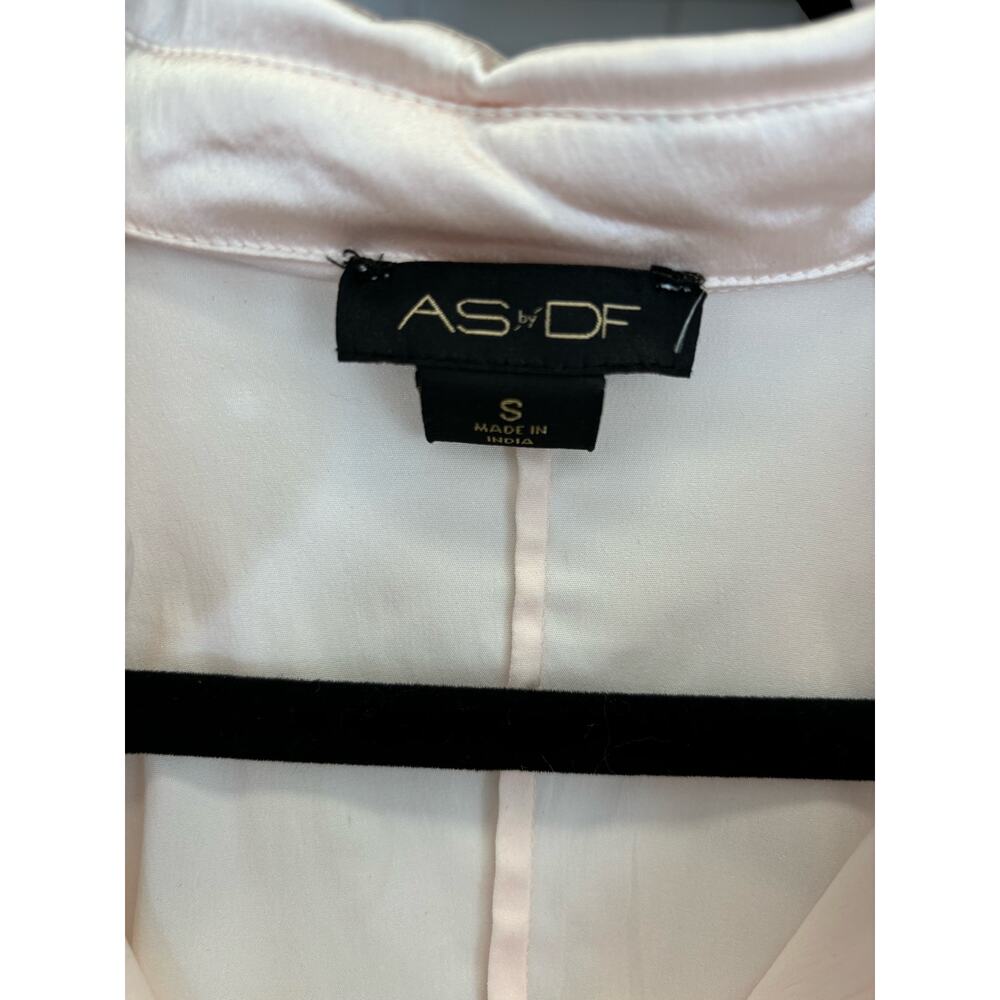 As By Df Pink Button Up With Ruching Sleeves - image 2